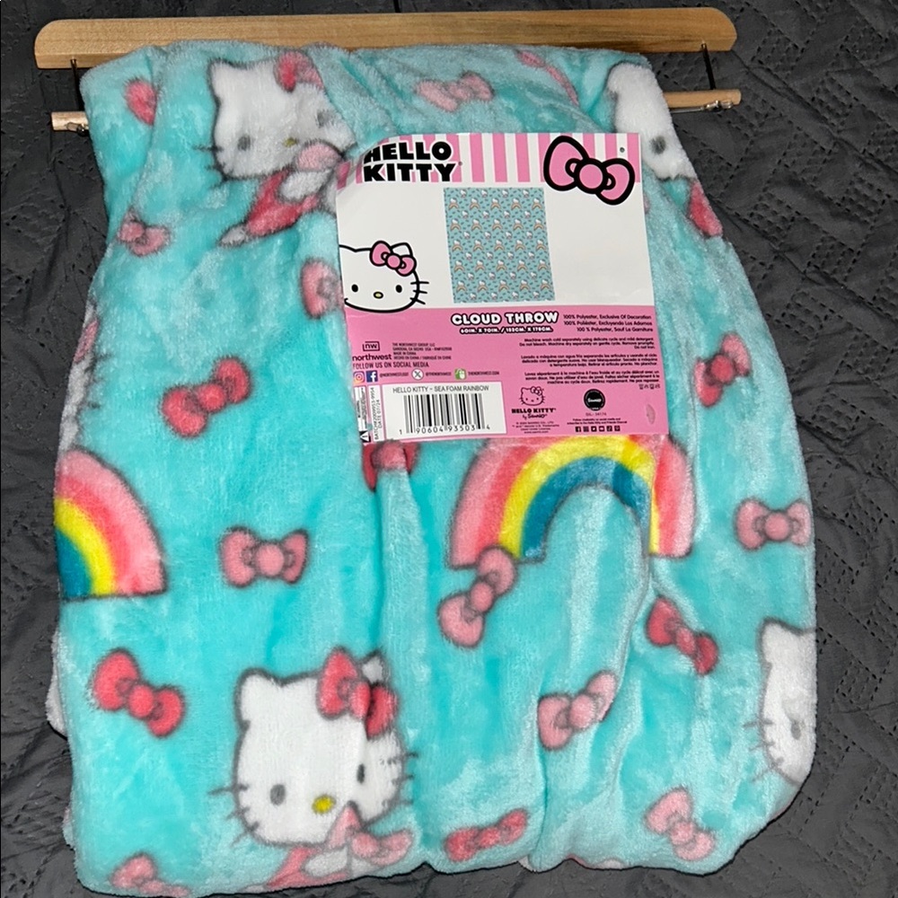 Hello Kitty Aqua and Pink Cloud Throw Blanket